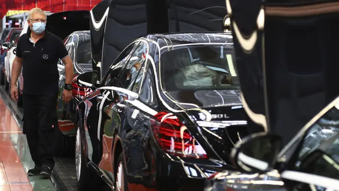 Senat AS Setujui RUU Larangan Mobil China, Mercedes-Benz Terancam Terpengaruh