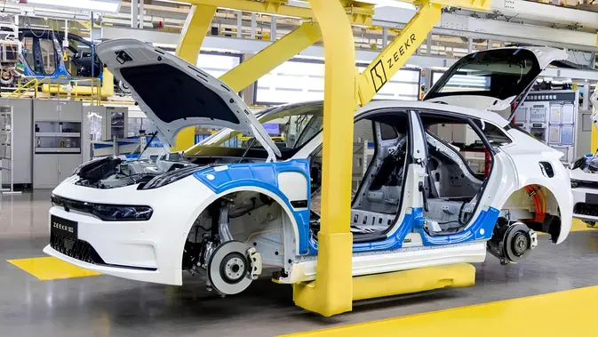 Produksi Mobil Mewah Geely di Pabrik Volvo Akan Segera Dimulai