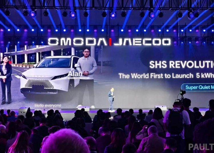 SUV Hybrid dengan Jarak Tempuh Hingga 1100 Km