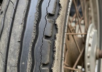 Tiga Indikasi Ban Skutik Sudah Tidak Layak Digunakan