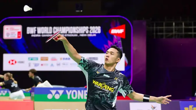 Jojo dan Dua Pasangan Ganda Campuran Beraksi