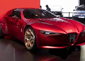 Goyang Pameran Paris, Pamer Konsep Cuorerosso oleh Alfa Romeo